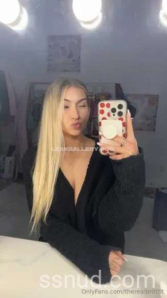  de Therealbrittfit